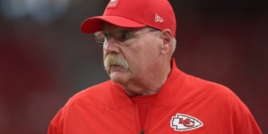 Chiefs to Be Without Key Offensive Starter for Multiple Weeks: Report