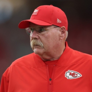 Chiefs to Be Without Key Offensive Starter for Multiple Weeks: Report