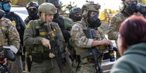 ICE Agent Pointed Gun at US Citizen, Said, ‘You’re Dead, Liberal’—Filing