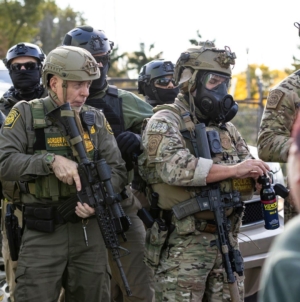 ICE Agent Pointed Gun at US Citizen, Said, ‘You’re Dead, Liberal’—Filing
