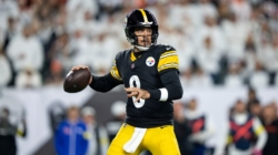 Aaron Rodgers Could Accomplish Rare NFL Feat Only 4 QBs Have Ever Achieved