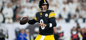 Aaron Rodgers Could Accomplish Rare NFL Feat Only 4 QBs Have Ever Achieved