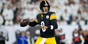 Aaron Rodgers Could Accomplish Rare NFL Feat Only 4 QBs Have Ever Achieved