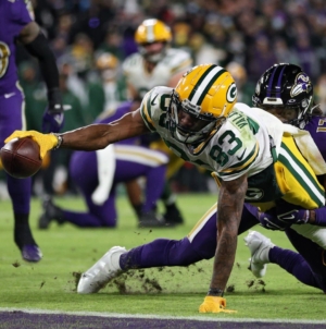 Steelers to Sign Former Super Bowl Champion WR With Aaron Rodgers Ties
