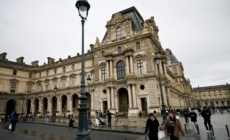 Louvre Museum closed after robbery: French Minister