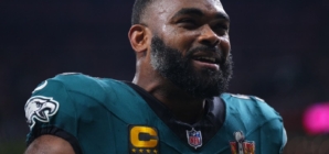 Eagles Legend Considering Coming Out of Retirement to Rejoin Team