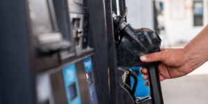 Gas Prices Fall Below $3 for First Time Under Trump