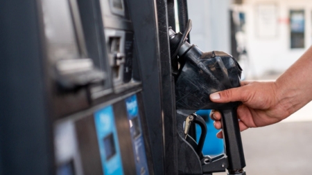Gas Prices Fall Below $3 for First Time Under Trump