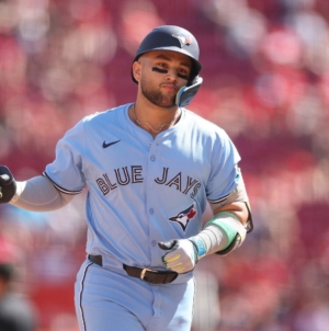 Blue Jays’ Bo Bichette Reveals World Series Status Amid Injury