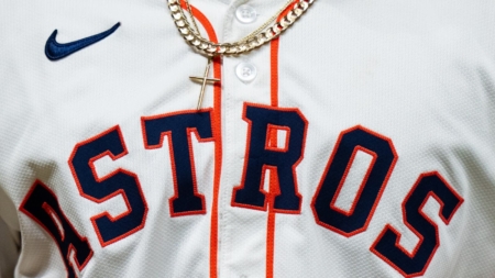 Astros Lose Veteran Infielder to Free Agency After Just 1 Season