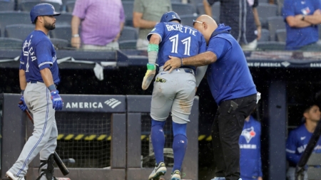 Blue Jays’ Bo Bichette Has 2-Word Response About World Series Availability