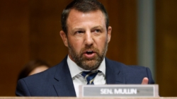 Senator Predicts Deadline for Government Shutdown to End