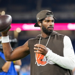 Shedeur Sanders’ Injury Status Draws Skepticism from Browns Fans