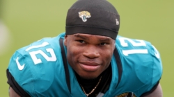 Jaguars’ Travis Hunter Scores First NFL Touchdown in Dynamic Fashion