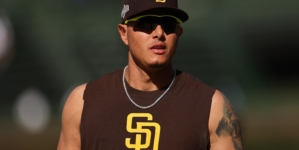 Manny Machado Sends Message to Padres Front Office