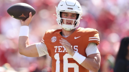 Arch Manning Taunts Sooners Fans at End of Texas-Oklahoma Game