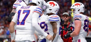 Former Bills Star Sends Blunt Message on Buffalo’s Uncertain Future