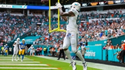 Dolphins’ Darren Waller Potentially Facing Season-Ending Injury