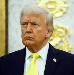 No, Donald Trump Has Not Introduced a Three-Day Workweek