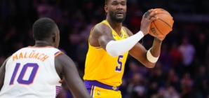 Shaquille O’Neal Sends Blunt Message to Lakers’ Deandre Ayton