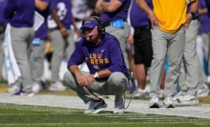 LSU Fans Beg 5-Star Commit to Stay With Program After Texas A&M Loss