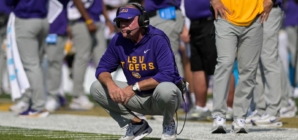 LSU Fans Beg 5-Star Commit to Stay With Program After Texas A&M Loss