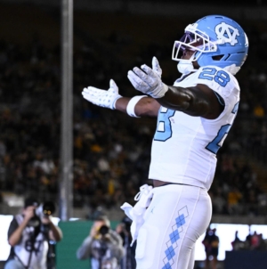 How to Watch North Carolina vs Syracuse: Live Stream NCAA Football, TV Channel