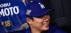 Dodgers Superstar Cleaned Trash in Dugout After Historic World Series Game
