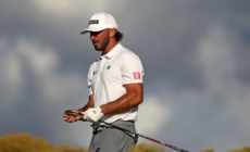 Max Homa Refuses to Quit Despite Ankle Injury, Posts Bogey-Free 66