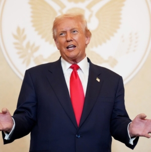 Trump’s Net Approval Rating Hits Second- Term Low, Poll Shows