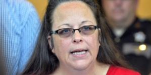 Kim Davis’ divorces called out as she fights gay marriage in Supreme Court