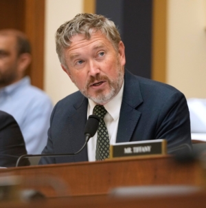 Epstein Files Bill Poised to Win Dozens of GOP Votes—Co-Sponsors