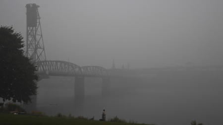 Thousands of Americans advised to avoid outdoors in California, Oregon