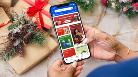 Walmart announces change for holiday shopping