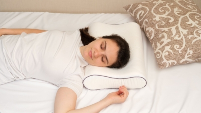 Chiropractor Shares Best Sleeping Position for People Who Sit Down All Day