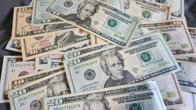 Program giving $500 monthly checks to Americans extended