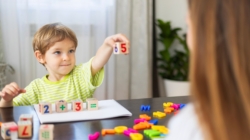 Child Psychologist Reveals 7 Signs Your Child Is Gifted