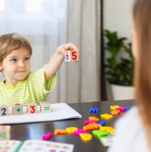 Child Psychologist Reveals 7 Signs Your Child Is Gifted