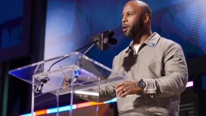 Former Patriots Super Bowl Champion RB Makes Major Career Decision