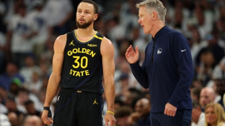 Steve Kerr Responds to Steph Curry Injury in Unexpected Way