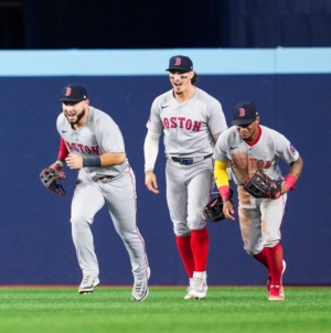 Dodgers Urged to Target Red Sox Outfielder in Blockbuster Trade