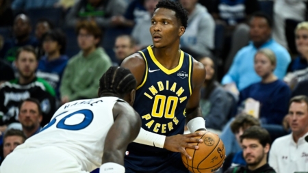 Report: Warriors Could Trade for Eastern Conference Star