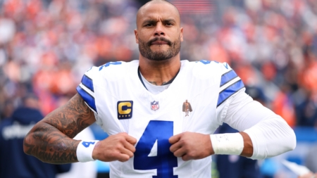 Cowboys Announce Historic Milestone for Dak Prescott During Raiders Game