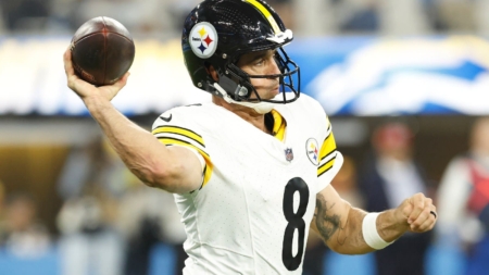 Aaron Rodgers Gets Strong Endorsement From Mike Tomlin After Steelers Loss