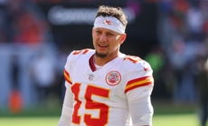 Patrick Mahomes Assigns Blame After Chiefs’ Loss to Broncos