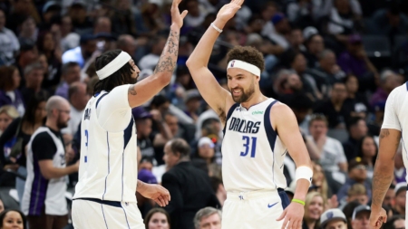Mavericks Expected to Consider Cutting Ties with Klay Thompson