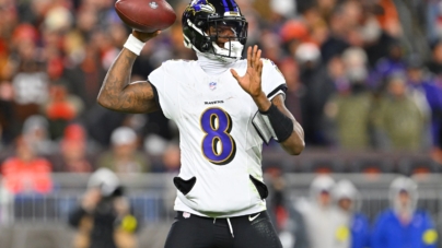 Ravens’ John Harbaugh Reveals Cryptic Lamar Jackson Injury Update