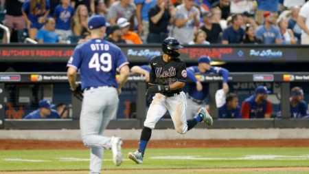 Former Rangers Pitcher Glenn Otto Announces Sudden Retirement