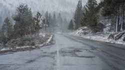 Map shows two atmospheric rivers headed for the US