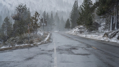 Map shows two atmospheric rivers headed for the US